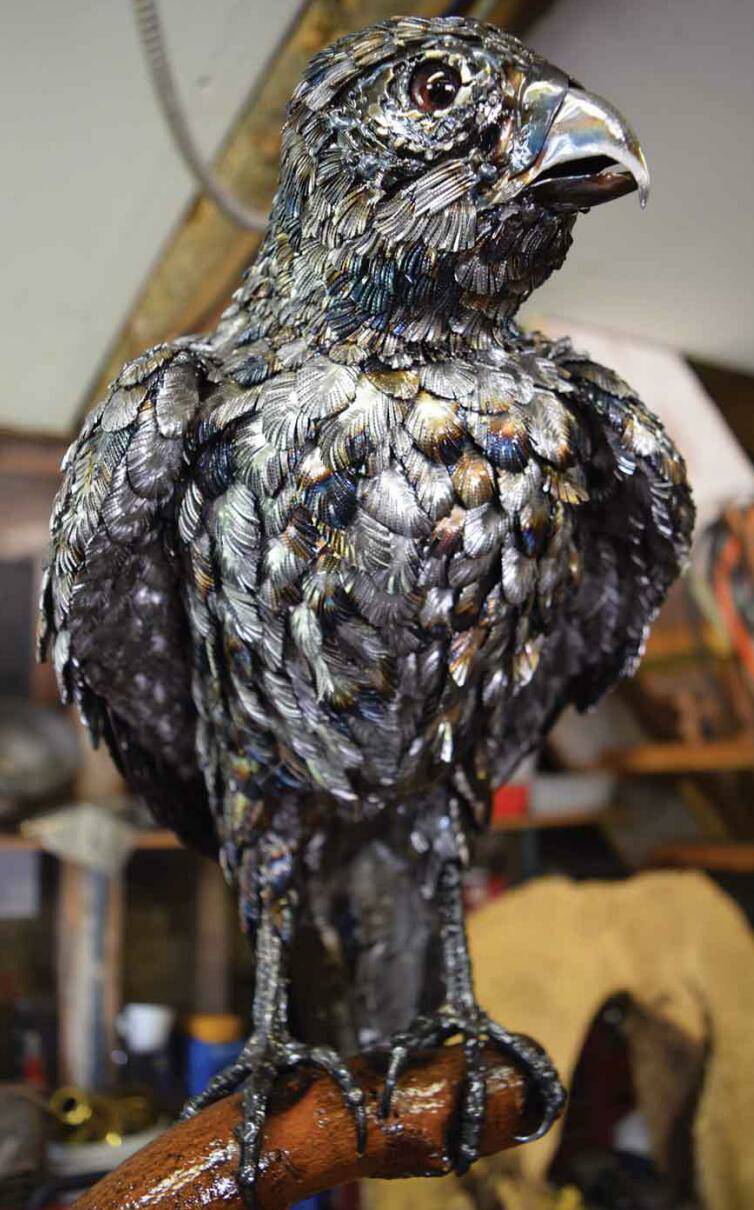 全球钣金新闻-金属制造狂：焊工制作动物的金属钣金-开云·官方网站登陆入口-开云(中国)